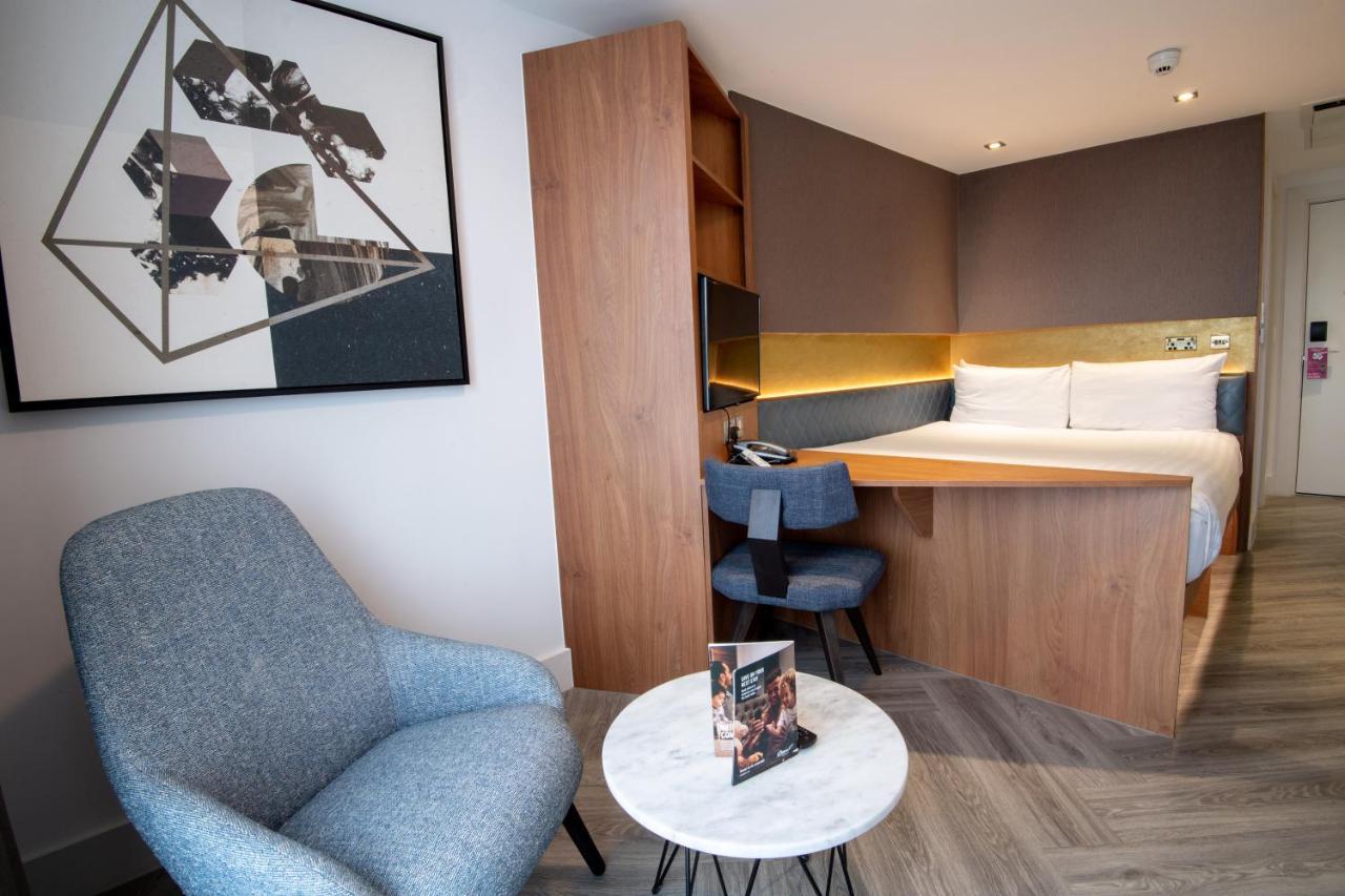 Roomzzz London Stratford Екстериор снимка