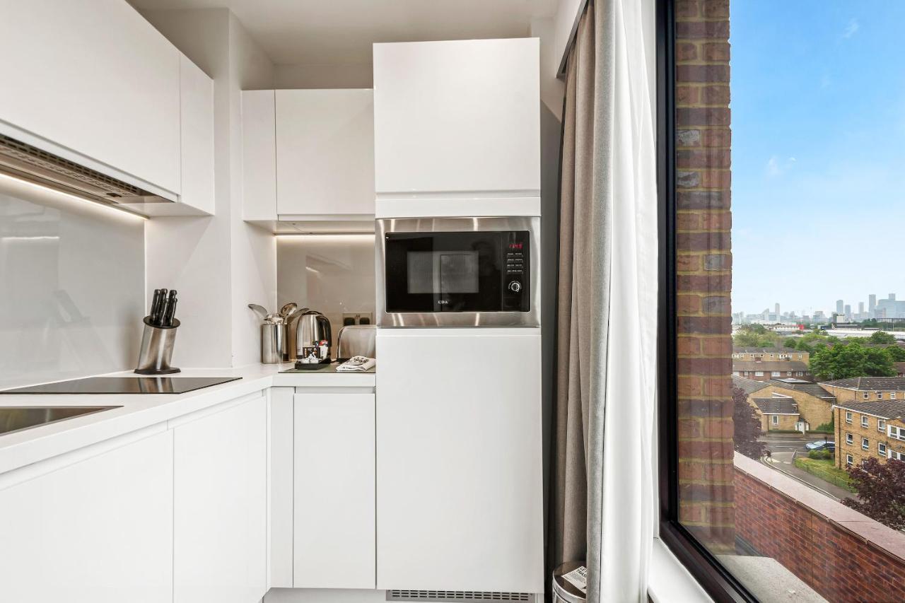 Roomzzz London Stratford Екстериор снимка