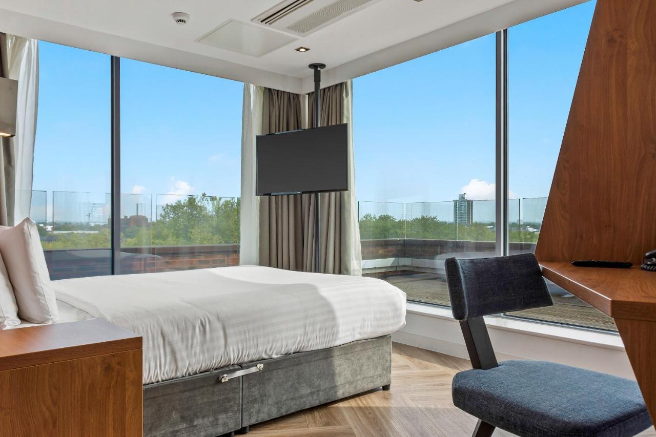 Roomzzz London Stratford Екстериор снимка