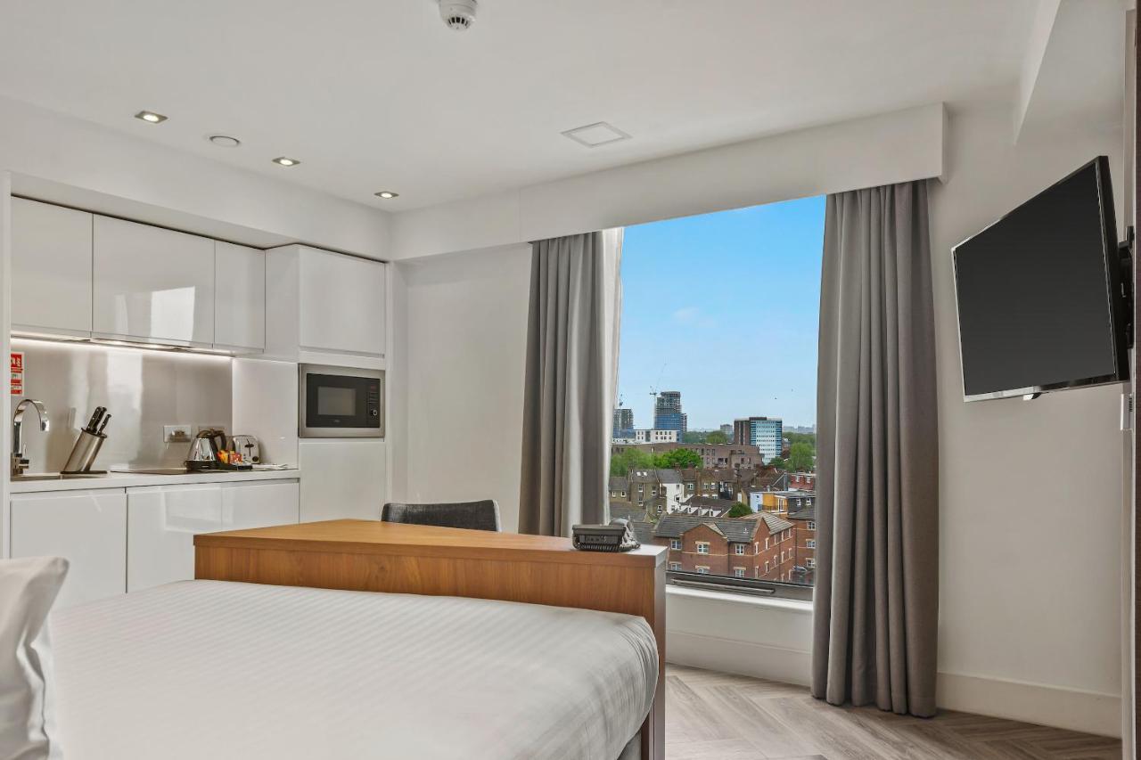 Roomzzz London Stratford Екстериор снимка