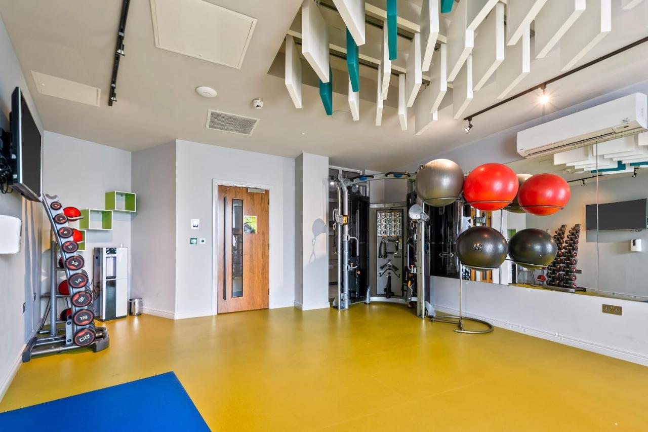 Roomzzz London Stratford Екстериор снимка