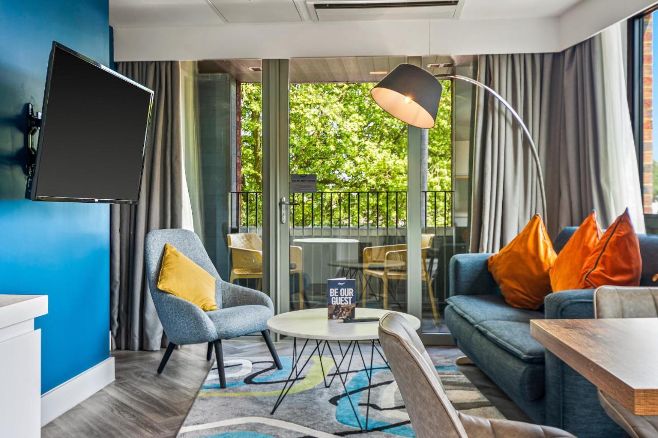 Roomzzz London Stratford Екстериор снимка